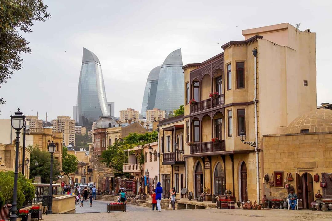 /Tours/Baku/baku1.webp